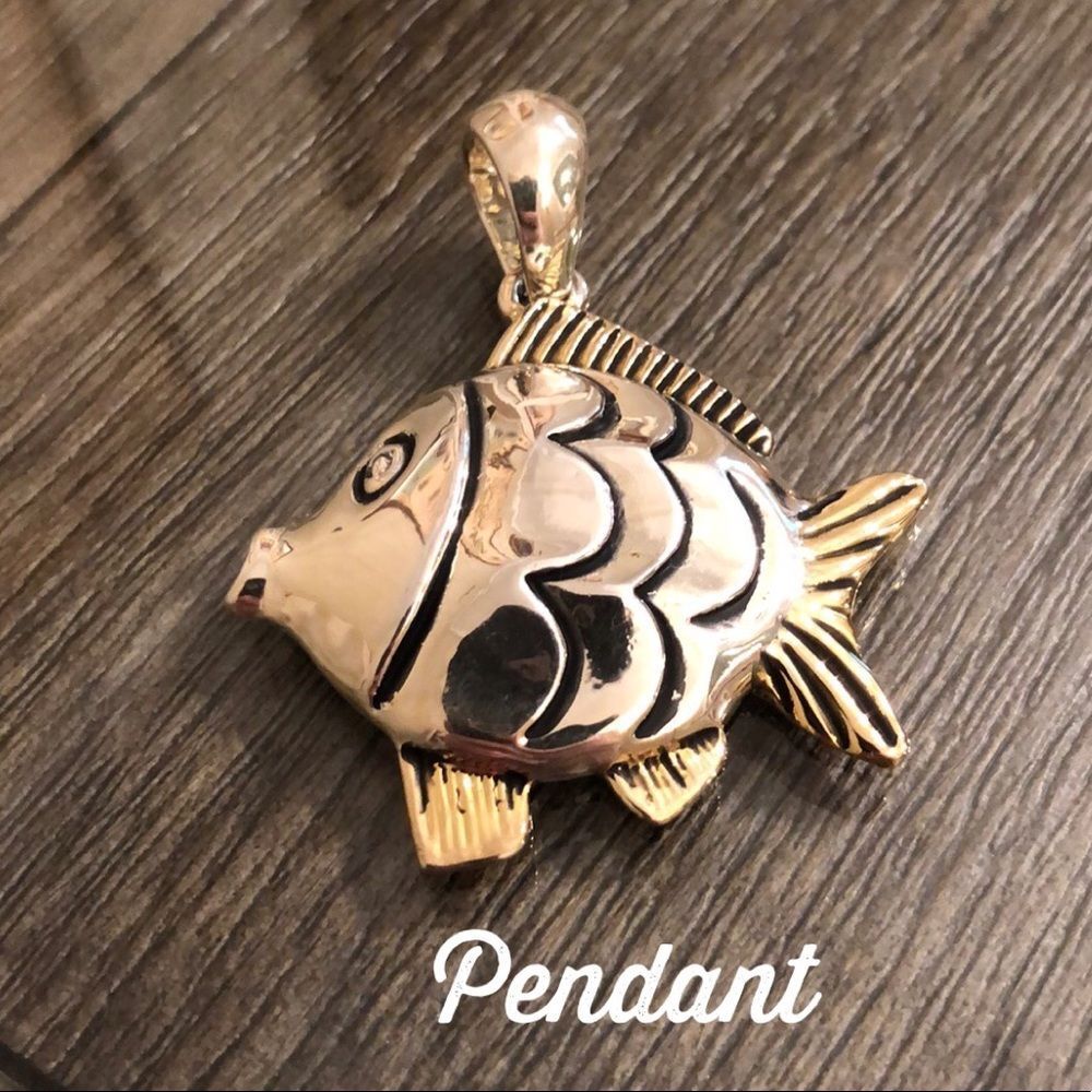 Vintage Fish Pendant Silvertone with Goldtone accents